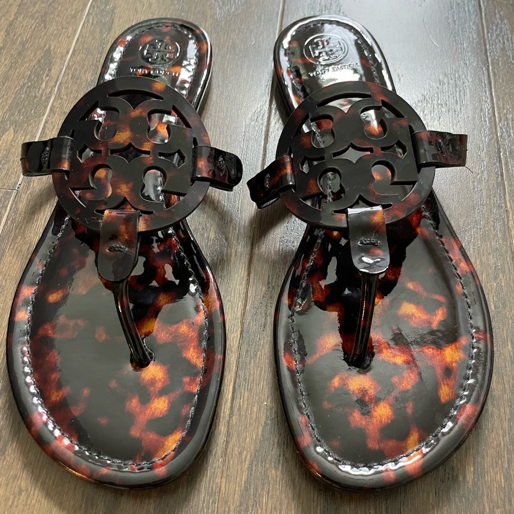 Tory Burch Tortoise Miller Sandal Size 10